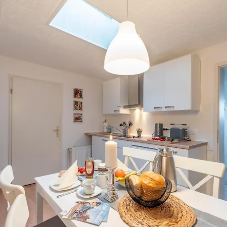 Awesome Apartment In Rostock With Kitchen Exterior photo