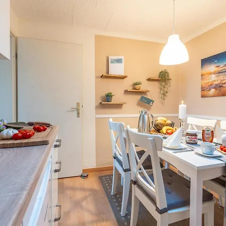 Awesome Apartment In Rostock With Kitchen Exterior photo