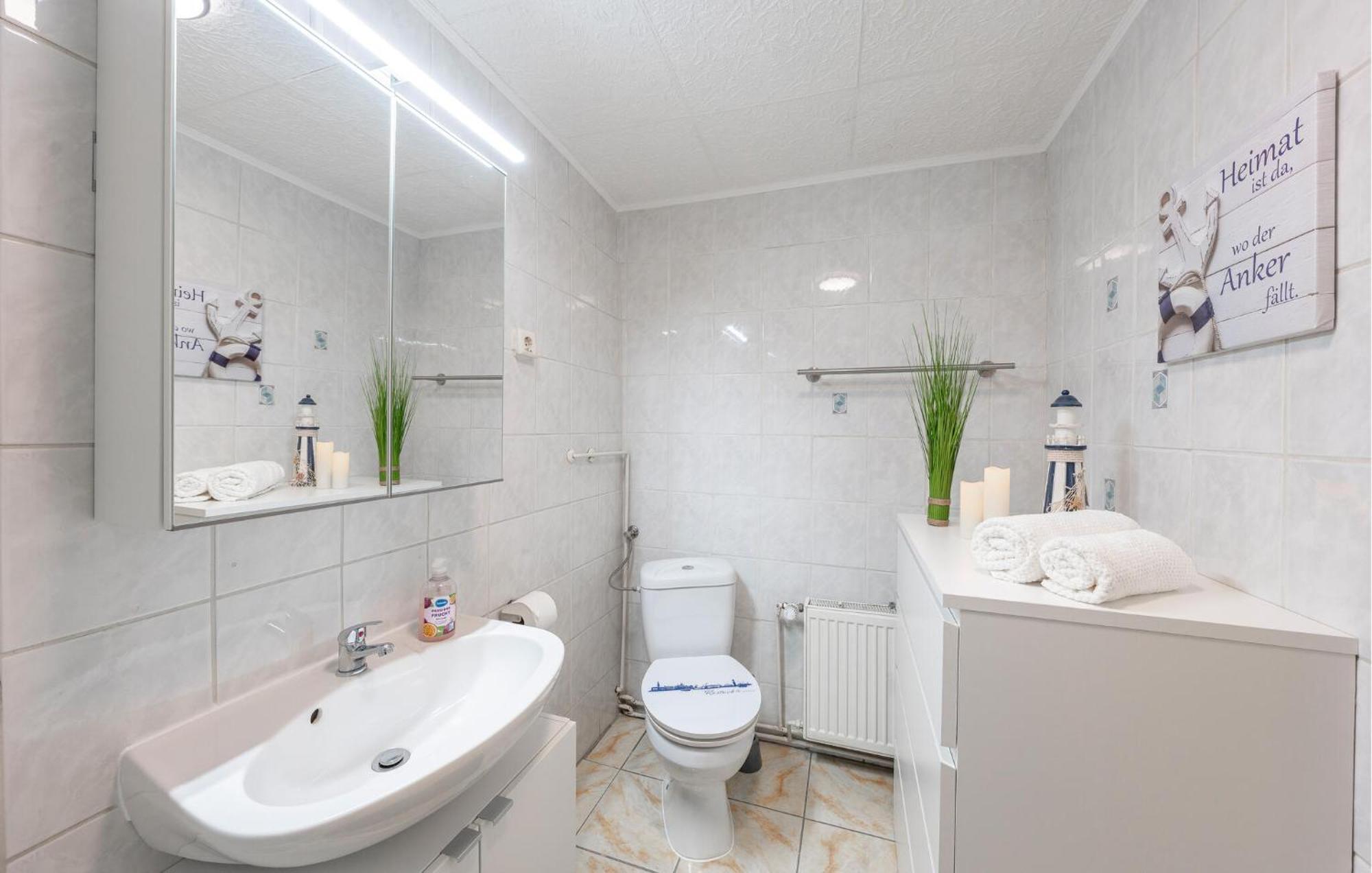 Awesome In With Kitchen Apartment Rostock